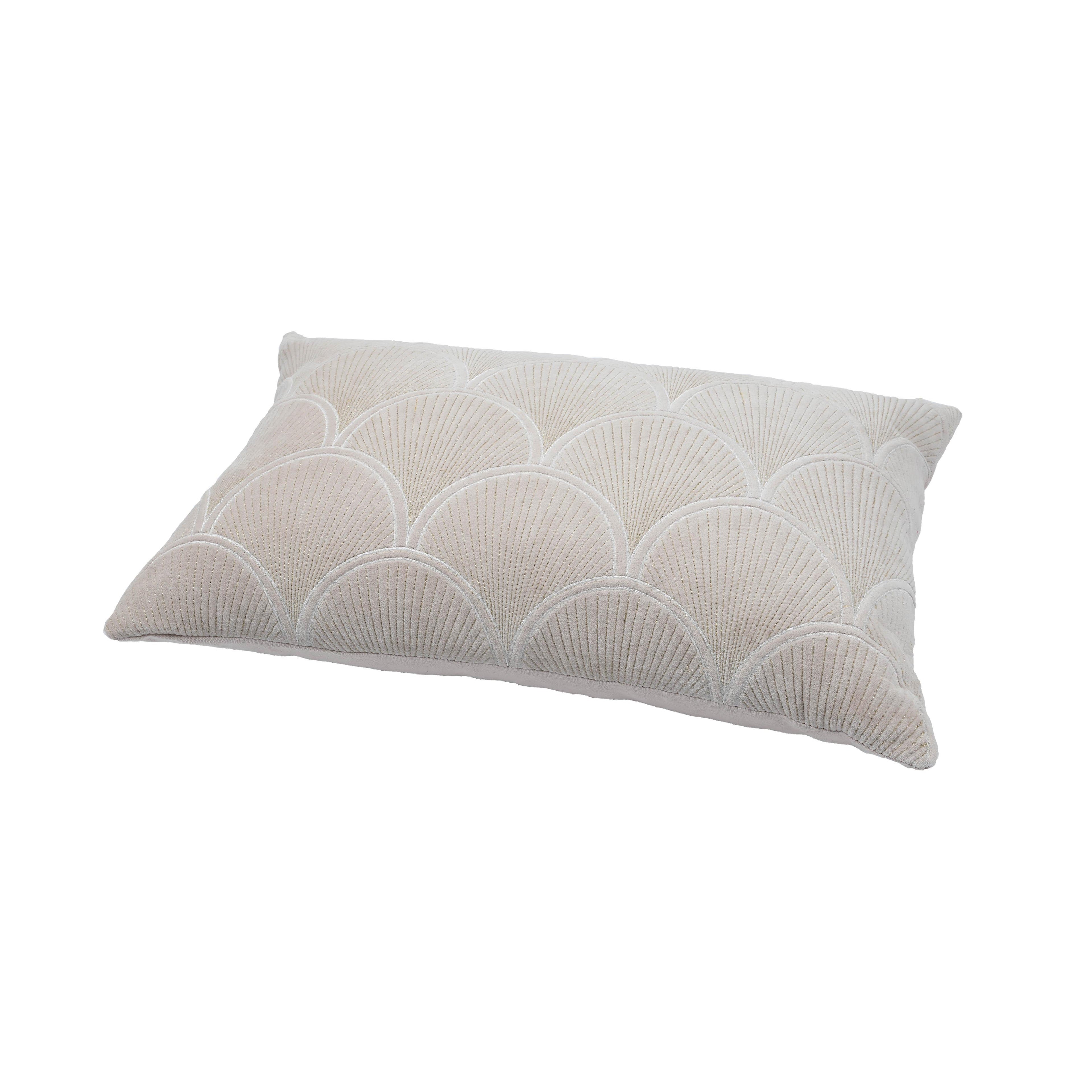 Destiny 24X16 White Woven Rectangular Cushion