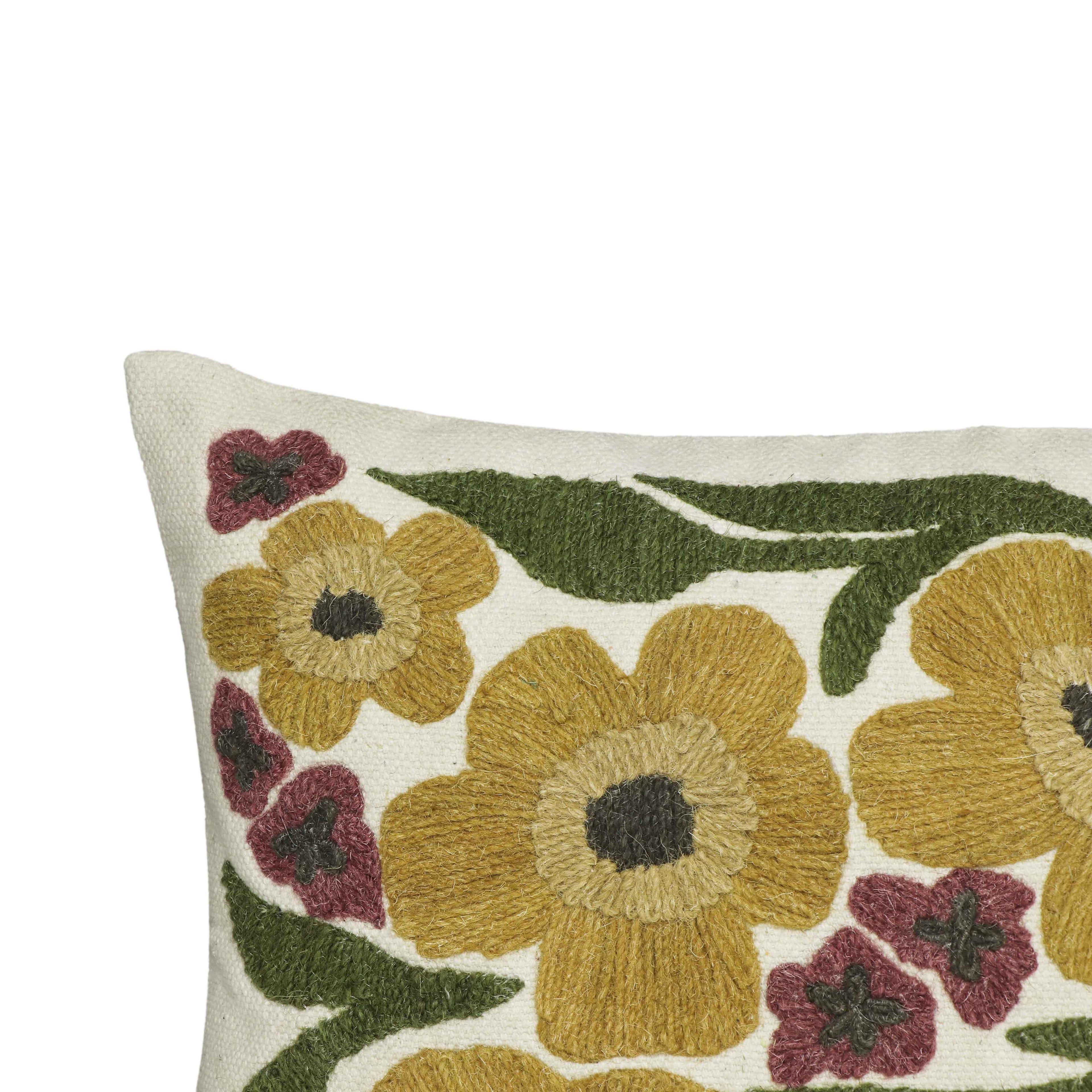 Blossom 24X16 Embroidered Daisy Wool Accent Cushion