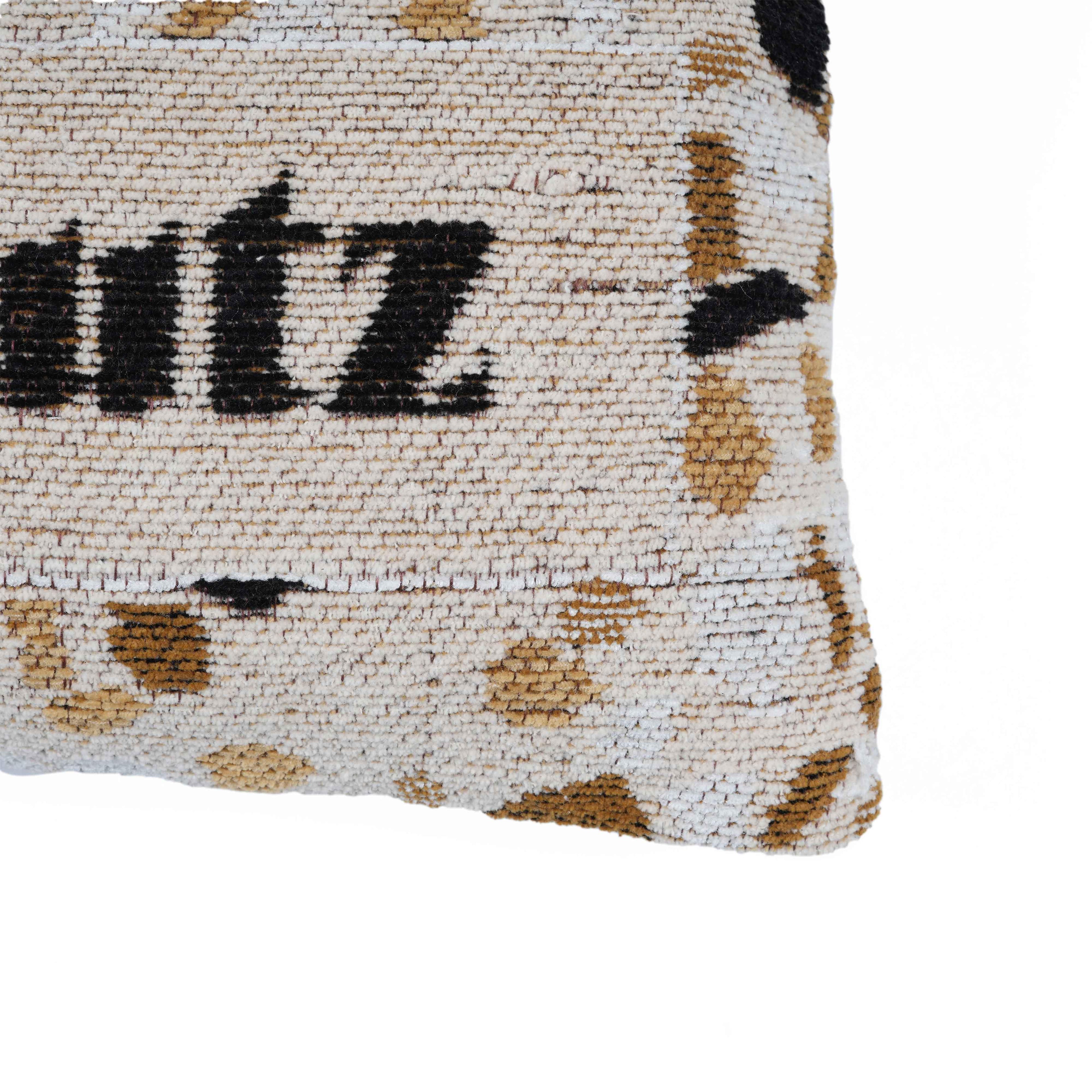 Shmutz 15X9 Jacquard Cotton Pillow